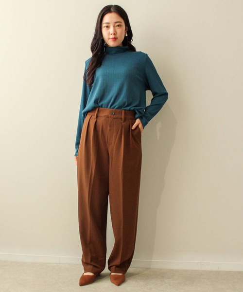 leswel（レスウェル）の「【L～5L 大きいサイズ】カット ジョーゼット タック テーパードパンツ（その他パンツ・レディース・ブラウン/ブラック・5L/4L/3L/LL/L）」の13枚目の写真