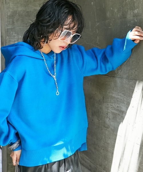 GEVS.(ジェイヴィス)の「<大きいサイズ> ボリュームスリーブニットパーカー GEVS.(パーカー・レディース・ブラック/ブルー・L/3L/4L/5L/LL)」の22枚目の写真