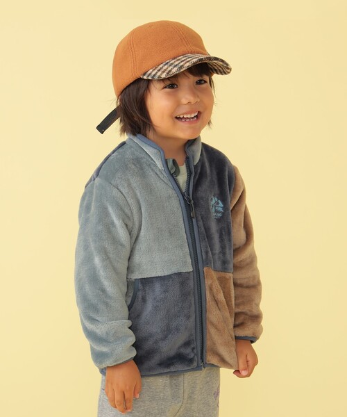 BEAMS mini（ビームスミニ）の「BEAMS mini / アウトドア ボアフリース ジャケット（90～150cm）（スウェット・キッズ・インディゴブルー/ベージュ・150/140/130/100/110/120/90）」の3枚目の写真