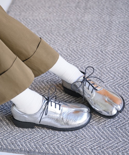 Birthday room（バースデイルーム）の「足袋ドレスシューズ（ドレスシューズ・レディース・ブラック/ゴールド/シルバー・MEDIUM/LARGE）」の7枚目の写真