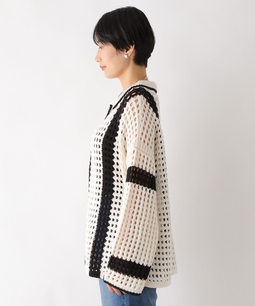LEPSIM(レプシィム)の「3ゲージメッシュカーディガン 975618(カーディガン/ボレロ・レディース・オフホワイト/レッド・FREE)」の11枚目の写真