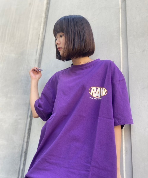 tolene(トレネ)の「RAW プリントTee(Tシャツ/カットソー・メンズ・グリーン/パープル/ホワイト・X-LARGE/LARGE/MEDIUM)」の10枚目の写真