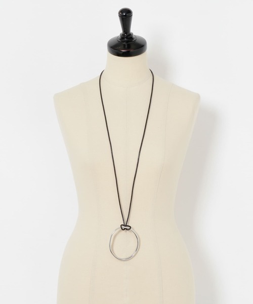 URBAN RESEARCH(アーバンリサーチ)の「バングルパーツネックレス(ネックレス・レディース・ゴールド/シルバー・-)」の10枚目の写真