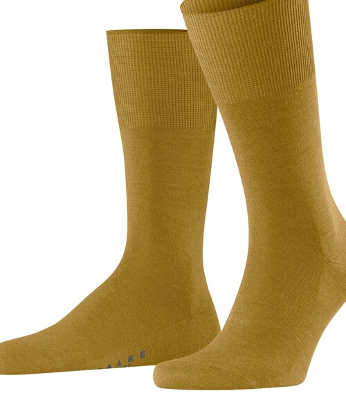 FALKE（ファルケ）の「【FALKE/ファルケ】14435 AIRPORT SOCKS（ソックス/靴下・メンズ・レッド/ダークグリーン/チャコールグレー/ブラック/マスタード/ロイヤルブルー/ダークネイビー/ブラウン・ONESIZE）」の8枚目の写真