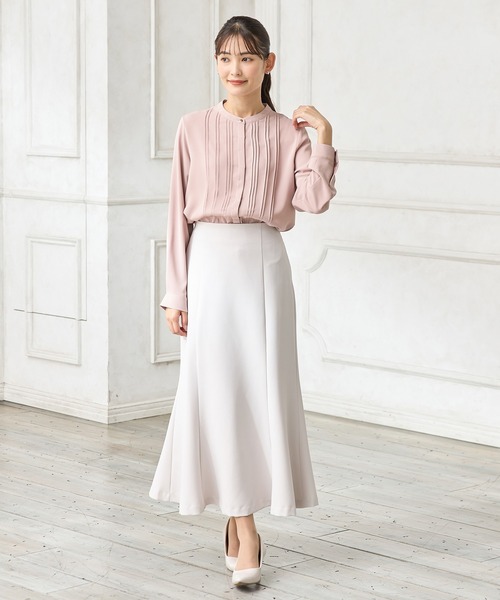 Honeys(ハニーズ)の「ピンタックブラウス(シャツ/ブラウス・レディース・グレイッシュベージュ/ホワイト/ネイビー/スモークピンク/ミント・M/LL/L/3L/S)」の6枚目の写真