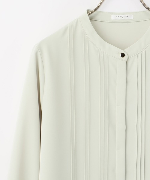 Honeys(ハニーズ)の「ピンタックブラウス(シャツ/ブラウス・レディース・グレイッシュベージュ/ホワイト/ネイビー/スモークピンク/ミント・M/LL/L/3L/S)」の20枚目の写真