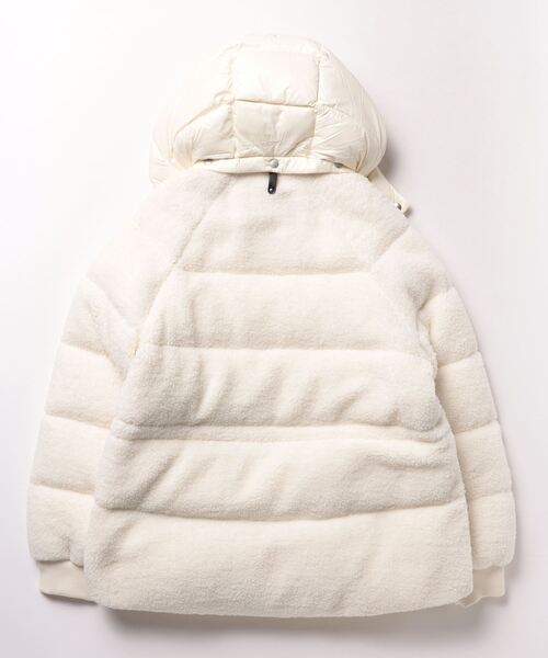 Mackage（マッカージュ）の「【MACKAGE/マッカージュ】ボアダウン EDANA-TD（ダウンジャケット/コート・レディース・ホワイト・32）」の2枚目の写真