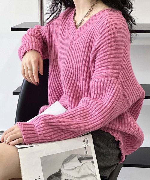 Girly Doll(ガーリードール)の「Vネックリブニット(ニット/セーター・レディース・ダークグレー/キャメル/ブラック/ピンク・F)」の17枚目の写真