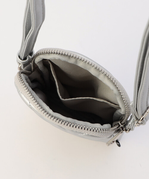 MONO　COMME CA（モノコムサ）の「キルティング スマホ ミニショルダー（ショルダーバッグ・レディース・ライトイエロー/グリーン/シルバー/オフホワイト/ブラック・FREE）」の12枚目の写真