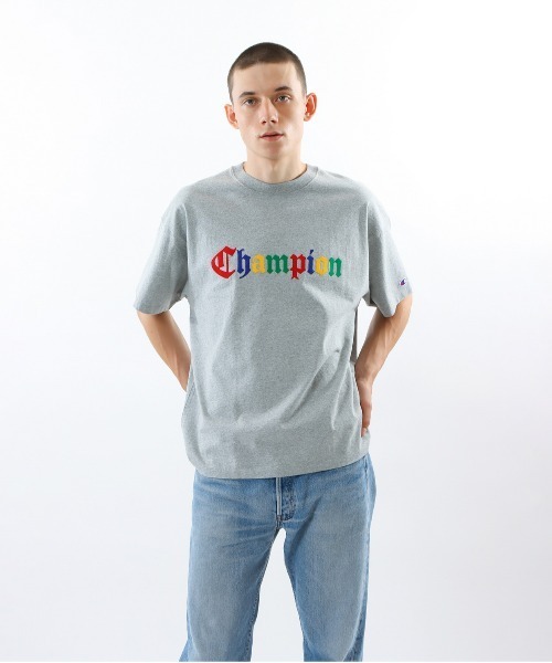 Champion(チャンピオン)の「【Champion/チャンピオン】メンズ メンズカジュアル ショートスリーブTシャツ(Tシャツ/カットソー・メンズ・ブラウン/グレー/ホワイト/ブラック・LARGE/X-LARGE/MEDIUM)」の3枚目の写真