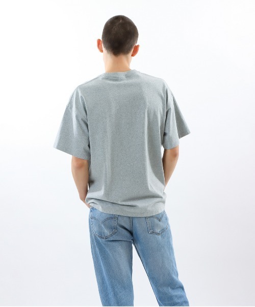 Champion(チャンピオン)の「【Champion/チャンピオン】メンズ メンズカジュアル ショートスリーブTシャツ(Tシャツ/カットソー・メンズ・ブラウン/グレー/ホワイト/ブラック・LARGE/X-LARGE/MEDIUM)」の13枚目の写真