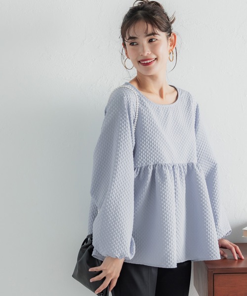 coca(coca)(コカ)の「ダイヤエンボスバックリボンブラウス(シャツ/ブラウス・レディース・ダークブルー/ブラック・M/L)」の13枚目の写真