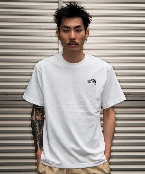 THE NORTH FACE(ザノースフェイス)の「THE NORTH FACE S/S Historical Logo Tee / ザ・ノース・フェイス ショート スリーブ ヒストリカル ロゴ ティー(Tシャツ/カットソー・メンズ・グレー/ブラック/バーガンディー/ホワイト・M/L/XL/S/XXL)」の6枚目の写真