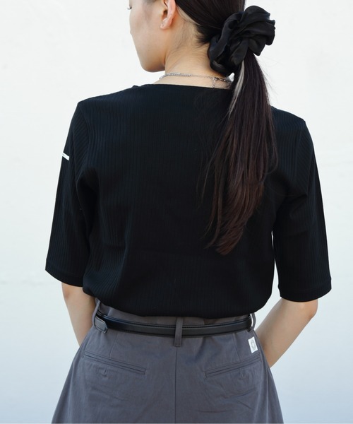 ORCIVAL(オーシバル)の「ORCIVAL/オーシバル リブボートネックロングスリーブプルオーバー RIB BOATNECK LONGSLEEVE PULLOVER OR-C0352 ULH(Tシャツ/カットソー・レディース・ブラック/ナチュラル/ブラック系その他/ホワイト系その他・2)」の9枚目の写真