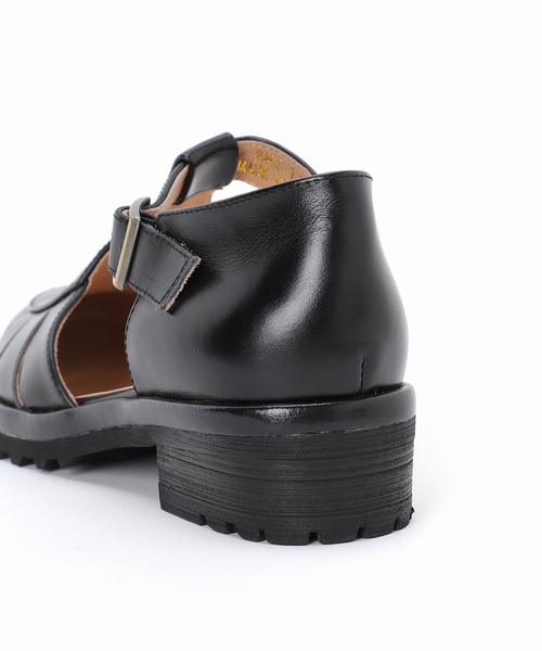 ARTESANOS（アルテサノス）の「【ARTESANOS/アルテサノス】ボリュームソールグルカサンダル（サンダル・レディース・ブラック/ホワイト・36/37/38）」の15枚目の写真