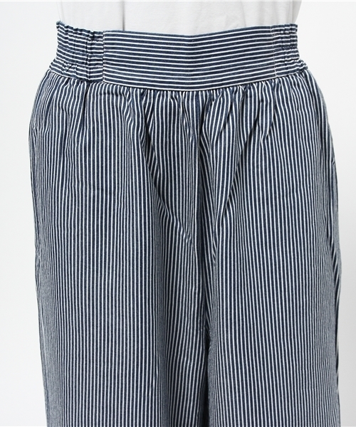 JOURNAL STANDARD(ジャーナルスタンダード)の「テンセルコットン インディゴストライプパンツ#(その他パンツ・レディース・ネイビー/ライトブルー・38/36/40)」の4枚目の写真