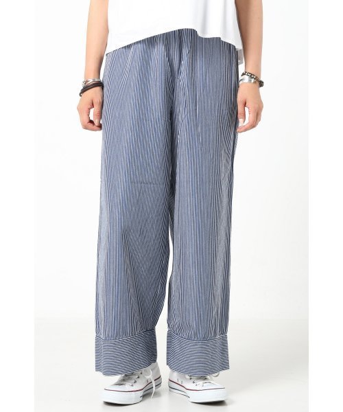 JOURNAL STANDARD(ジャーナルスタンダード)の「テンセルコットン インディゴストライプパンツ#(その他パンツ・レディース・ネイビー/ライトブルー・38/36/40)」の16枚目の写真