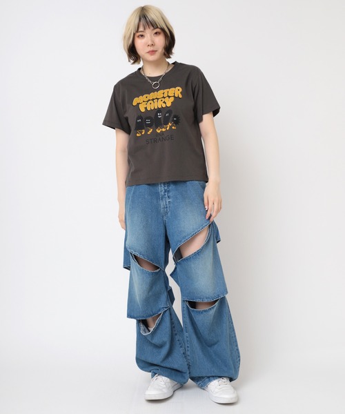 RNA(アールエヌエー)の「M2193 モンスターコンパクトTシャツ(Tシャツ/カットソー・レディース・チャコール/ホワイト/ライトブルー・MEDIUM)」の19枚目の写真