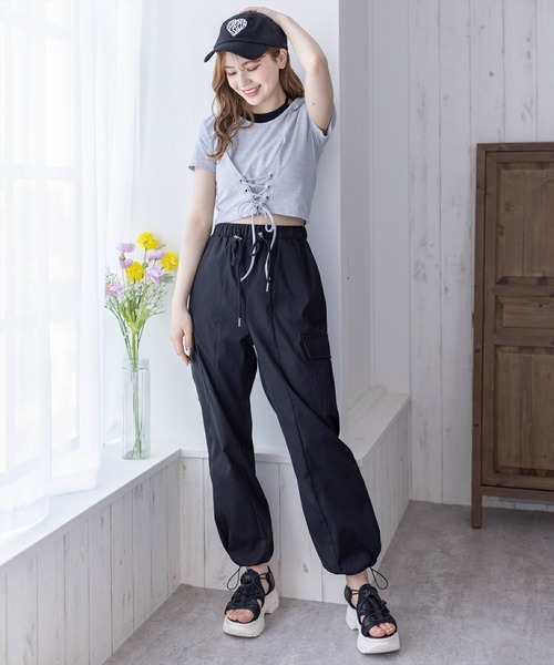 carorie クリーンテックカーゴハーフパンツ ブラック Lサイズ carorie クリーンテックカーゴハーフパンツ ブラック Lサイズ