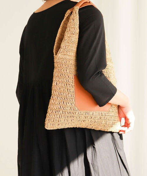 NOLLEY’S（ノーリーズ）の「ペーパークロシェトートバッグ（かごバッグ・レディース・ブラック/キャメル・FREE）」の18枚目の写真