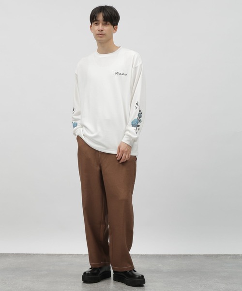 LAKOLE（ラコレ）の「フラワー袖プリント長袖T / 109216（Tシャツ/カットソー・メンズ・ラベンダー/ホワイト/ブラック・MEDIUM/LARGE）」の4枚目の写真