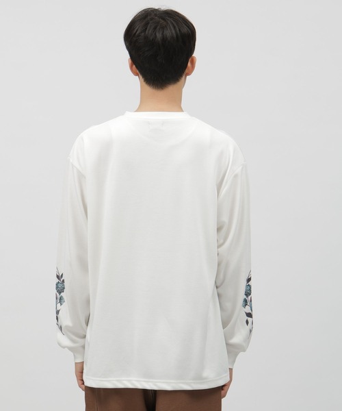 LAKOLE（ラコレ）の「フラワー袖プリント長袖T / 109216（Tシャツ/カットソー・メンズ・ラベンダー/ホワイト/ブラック・MEDIUM/LARGE）」の9枚目の写真