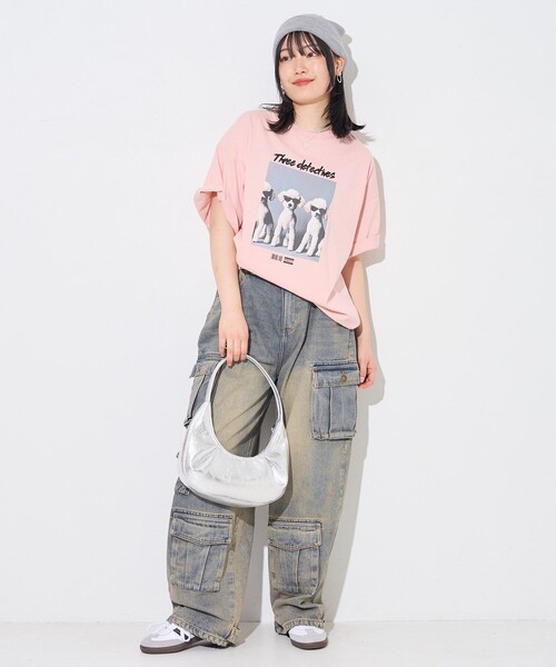 PUBLUX(パブリュクス)の「Bohemian Chop/ボヘミアンチョップ ”Three detectnes dog”アニマルプリントTシャツ 限定展開(Tシャツ/カットソー・レディース・ブラック/オフホワイト/ピンク・S/M/L)」の7枚目の写真