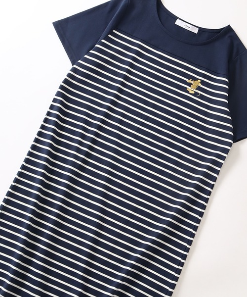 Disney（ディズニー）の「【Disney/ディズニー】ワンポイント刺繍 ボーダー切り替え 半袖Tシャツワンピース（ワンピース・レディース・オフホワイト/ベージュ/ネイビー・M/L）」の9枚目の写真