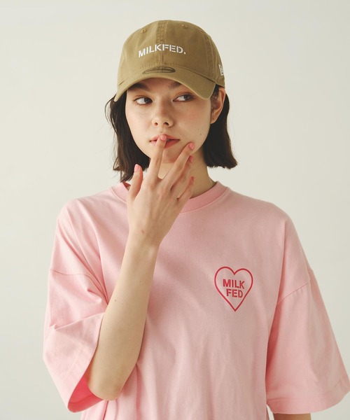 NEW ERA（ニューエラ）の「MILKFED.xNEW ERA STENCIL LOGO CAP（キャップ・レディース・ブラック/オフホワイト/ベージュ/ネイビー・ONE SIZE）」の4枚目の写真