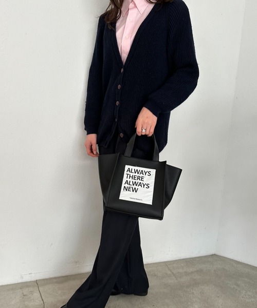 THEATRE PRODUCTS(シアタープロダクツ)の「SIGN BOARD レザーハンドバッグ(ハンドバッグ・レディース・ブラック・FREE)」の5枚目の写真