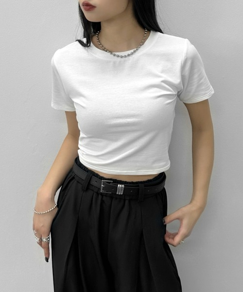 LVEU.(ラブユ.)の「【LVEU.】天竺クロップドTシャツ / トップス カットソー Tシャツ 天竺 クロップド ショート シンプル ブラック ホワイト ZOZOTOWN限定(Tシャツ/カットソー・レディース・ホワイト/ブラック・FREE)」の1枚目の写真
