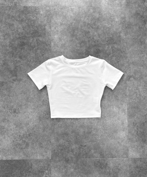 LVEU.(ラブユ.)の「【LVEU.】天竺クロップドTシャツ / トップス カットソー Tシャツ 天竺 クロップド ショート シンプル ブラック ホワイト ZOZOTOWN限定(Tシャツ/カットソー・レディース・ホワイト/ブラック・FREE)」の19枚目の写真