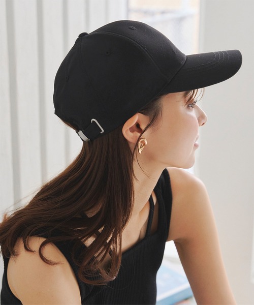 KOBE LETTUCE（コウベレタス）の「撥水加工 つば長めナイロンキャップ（キャップ・レディース・ブルー/アイボリー/ブラック・FREE）」の6枚目の写真