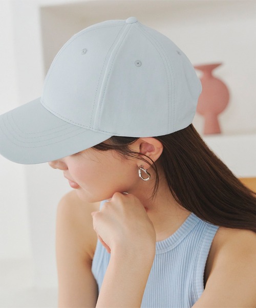 KOBE LETTUCE（コウベレタス）の「撥水加工 つば長めナイロンキャップ（キャップ・レディース・ブルー/アイボリー/ブラック・FREE）」の7枚目の写真