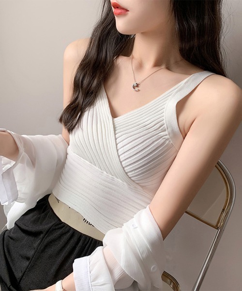 Miniministore(ミニミニストア)の「ニットタンクトップ トップス ショート丈(タンクトップ・レディース・オレンジ/ラベンダー/ホワイト/ブラック/グリーン/ミント・FREE)」の2枚目の写真