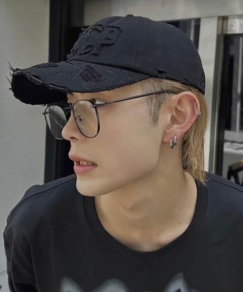 Chikashitsu +(チカシツプラス)の「【Chikashitsu +】boston eyewear / 【チカシツプラス】ボストンアイウェアーメガネ(メガネ・メンズ・シルバー/ブラック・ONE SIZE)」の14枚目の写真