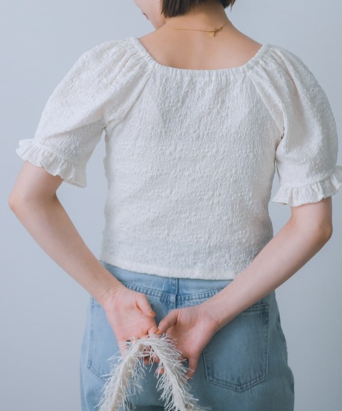 HEYUMM(ヘユム)の「シャーリングスクエアトップ(Tシャツ/カットソー・レディース・チャコールグレー/アイボリー/イエロー・ONE)」の9枚目の写真