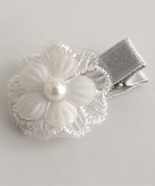 apres les cours(アプレレクール)の「ハート・お花モチーフヘアクリップセット(ヘアピン・キッズ・アイボリー/オフホワイト・FREE)」の13枚目の写真