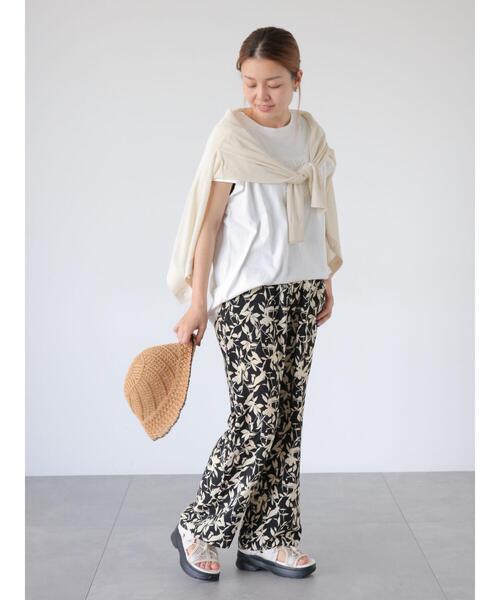 Lugnoncure(ルノンキュール)の「エンボスロゴTシャツ(Tシャツ/カットソー・レディース・グレー/チャコールグレー/オフホワイト/ミント・F)」の8枚目の写真