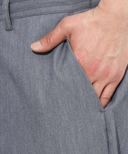a.v.v（アーヴェヴェ）の「【定番アイテム】スマートスラックス アンクル丈（スマートシリーズ）（スラックス・メンズ・ブラック/ネイビー/グレー・44/46/48/50/52）」の4枚目の写真