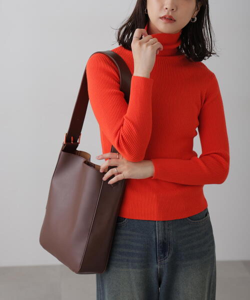 FREE'S MART(フリーズマート)の「◇タートルネックリブニット(ニット/セーター・レディース・ホワイト/ホワイト系その他/イエロー/オレンジ/ブラック/レッド/ブルー・FREE)」の1枚目の写真