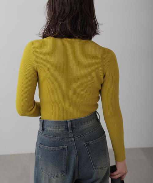 FREE'S MART(フリーズマート)の「◇タートルネックリブニット(ニット/セーター・レディース・ホワイト/ホワイト系その他/イエロー/オレンジ/ブラック/レッド/ブルー・FREE)」の10枚目の写真