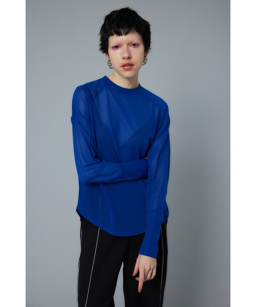 HeRIN.CYE（ヘリンドットサイ）の「Sheer loose long T-shirt　シアールーズロングTシャツ（Tシャツ/カットソー・レディース・ブルー/レッド/ライム/ブラック/オフホワイト/グレー・FREE）」の5枚目の写真