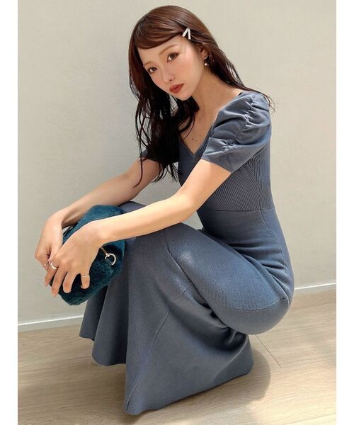 RESEXXY（リゼクシー）の「ショルダーオープンマーメイドニットワンピース（ワンピース・レディース・ブラック/アイボリー/ブルー・FREE）」の10枚目の写真