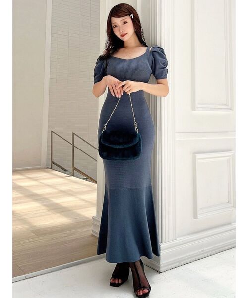 RESEXXY（リゼクシー）の「ショルダーオープンマーメイドニットワンピース（ワンピース・レディース・ブラック/アイボリー/ブルー・FREE）」の15枚目の写真
