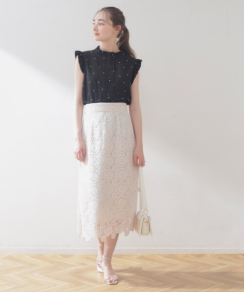 couture brooch（クチュールブローチ）の「◆【マシンウォッシャブル】ドット刺繍ブラウス（シャツ/ブラウス・レディース・ブルー系5/ブラック系・36/42/38）」の4枚目の写真