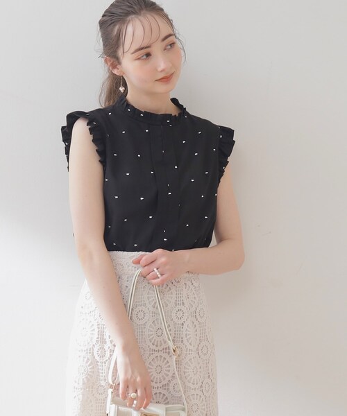 couture brooch（クチュールブローチ）の「◆【マシンウォッシャブル】ドット刺繍ブラウス（シャツ/ブラウス・レディース・ブルー系5/ブラック系・36/42/38）」の7枚目の写真