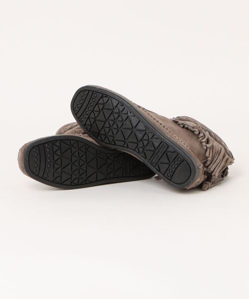 Minnetonka(ミネトンカ)の「【W】【it】【IW4】【MINNETONKA】ハイ トップ バック ジッパー ブーツ HI TOP BACK ZIP BOOTS(ブーツ・レディース・ライトブラウン/ダークブラウン/ブラック/グレー/ブラウン・US6/US5.5/US5)」の7枚目の写真
