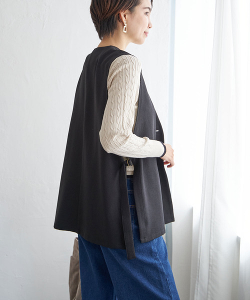 ikka(イッカ)の「【親子コーデ】テーラードジレ(ベスト・レディース・ブラック/ベージュ・M/L/S)」の2枚目の写真