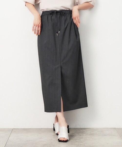 OPAQUE.CLIP（オペークドットクリップ）の「◆《美人百花掲載》ピンストライプイージーナロースカート【洗濯機洗い可】（スカート・レディース・ブラック/ネイビー系2/グレー系その他3・38/40/42）」の17枚目の写真